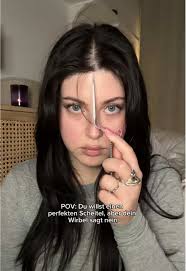 Täglicher Kampf, aber wenigstens weiß ich wie man es fixen kann… 🫠  #hairtrend #hairtok #hairtrends #hairstyle #hairstruggles #hairstruggle  #cowlickhair