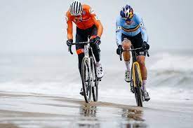 De winst van van der poel in de modder van baal op nieuwjaarsdag is slechts een voorbode van de tweestrijd voor dit jaar. Van Der Poel Completes His Poker After A Vibrant Duel On The Beach With Van Aert Teller Report