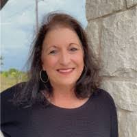 Danielle Mraz's Instagram, Twitter & Facebook