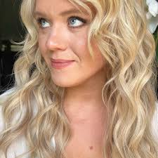 22 inches of PURE MAGIC!, This fresh...