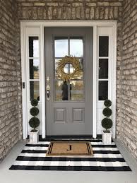 Frontporchideas Frontdoor Modernfrontporch Farmhouse Thejarretts House With Porch Front Porch Decorating Small Porch Decorating