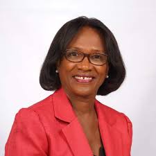 Antoinette Gauthier's Instagram, Twitter & Facebook