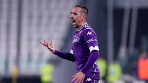 This statistic shows which shirt numbers the palyer has already worn in his career. Coup Dur Pour Franck Ribery Le Francais Souffre D Une Entorse Au Genou Droit Le Soir