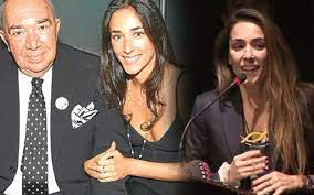 Ayse arman cuneyt ozdemir ile roportaj yapmis. Cuneyt Ozdemir In Esi Zeynep Inanoglu Kimdir Gulsen Bubikoglu Nun Kizi Internet Haber