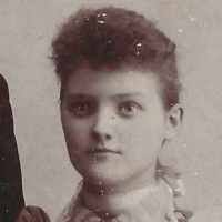 Nannie Violet Campbell (1874–1945)