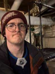 Is it me or does Lieutenant, just sound like a posh name for a janitor.  🚽+tenant. 😁