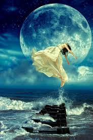 Being a water sign, they have the gift of. How Does The Full Moon Affect Cancerians