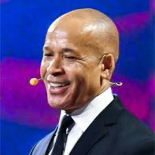 On May 2nd I lost the love of my life, Bill Lauterbbach, but my loss was  Heaven's gain. Bill was larger than life! He had a bright smile, Infectious  energy, great sense