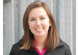 Lori Yarnell's Instagram, Twitter & Facebook