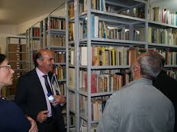 Mais um tesouro na nossa Biblioteca"