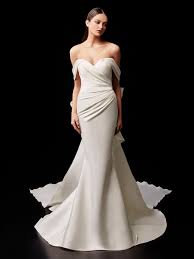 Hochzeitskleid Mit Drapierung Und Off Shoulder Tragern Von Enzoani