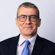 Lance Hooks's Instagram, Twitter & Facebook