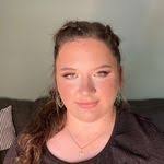 Elisa Ayers's Instagram, Twitter & Facebook