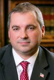 NPC prosecutor announces candidacy for judge