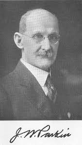 Ellen Ohl's Instagram, Twitter & Facebook