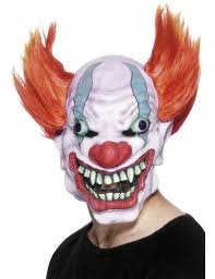 As the 'killer clown' craze spreads across britain, many witnesses have been documenting and sharing their encounters on social media. Horror Clowns Masker Feestbazaar Nl