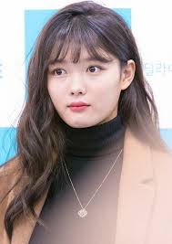 바퀴 달린 집 김유정 사진=tvn. íŒŒì¼ 161112 ê¹€ìœ ì • íŒ¬ì‹¸ì¸íšŒ 10 Jpg ìœ„í‚¤ë°±ê³¼ ìš°ë¦¬ ëª¨ë'ì˜ ë°±ê³¼ì‚¬ì „