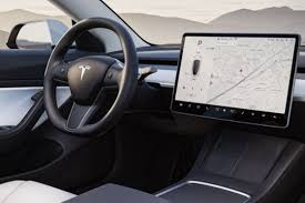 So is the refresh considered an interior enhancement? Features Aus Dem Model Y Kleines Facelift Fur Das Tesla Model 3 Autobild De
