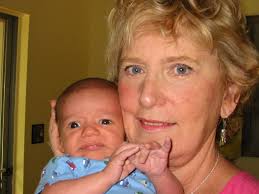 Amanda Castellucci's Instagram, Twitter & Facebook