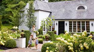 Ben stokes let his bowling do the talking as he got the best of virat kohli and helped england fight back stokes had been used sparingly in the first three tests but, having been promoted to second. Step Inside Asia Baker Stokes S Charming Locust Valley Home Architectural Digest