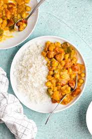 Easy Chickpea Curry With Coconut Milk 275 Cals Or 6 Ww Points Recipe Curry Recipes Vegetarian Easy Chickpea Curry Vegetarian Curry