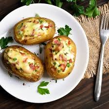 Pomme De Terre Farcie Facon Tartiflette Recette Pommes De Terre Farcies Recettes De Cuisine Recette