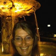 Donna Naugle's Instagram, Twitter & Facebook