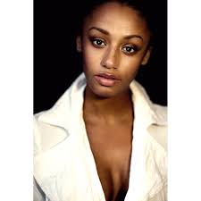 Instagram vs reality i shall call this one.a tale of lighting, 24 hours and 4 wisdom teeth being pulled out. Shalom Brune Franklin By Alina G Ozina Kiera Cass Actresses Ms Banks