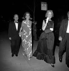 Lee Radziwill, Jackie Kennedy Onᴀssis' Younger Sister, Dies at 85