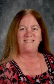 Mary Follmer's Instagram, Twitter & Facebook