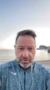 Robert Brisbane (@robert_the_bris) • Instagram photos and videos