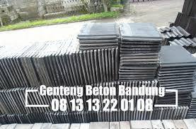 Berbeda dengan negara lain di eropa yang lebih menggunakan genteng beton dari dahulu. 0813 1888 0850 Jual Genteng Beton Di Bandung Bahan Bangunan Bahan Bangunan Murah Gambar Rumah Minimalis Toko Bangunan Online