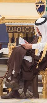 Pin By Bader On Mbs Saudi Arabia Culture Saudi Men King Salman Saudi Arabia