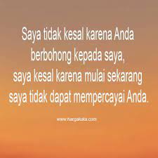 Sangat tidak mungkin menahan senyuman di bibirku ketika aku melihat wajah. 64 Kata Kata Kecewa Karena Keadaan Untuk Sahabat Dan Pacar Hargakata