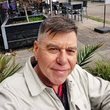 This is going to be an interesting one to watch... they've already gone  through an early round of re-adjusting (very sneakily) the baseline budget  and schedule and now 'everything is