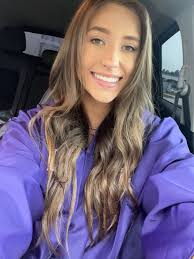 six months & a semester of uni later🎓🍾