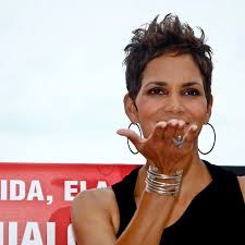 Halle Berry: "Eu ainda tenho que batalhar por bons papéis"