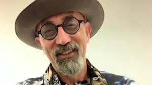 Morre Jack Sonni, 'o outro guitarrista' do Dire Straits