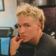 SUPPORT ADDED 💥 Baylee Littrell will be joining Treaty Oak Revival w/ 49  Winchester & Parker Ryan