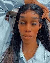 Monique Fountain's Instagram, Twitter & Facebook