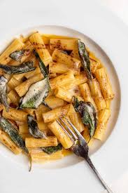 10 minute brown butter sauce for pasta - The Burnt Butter Table