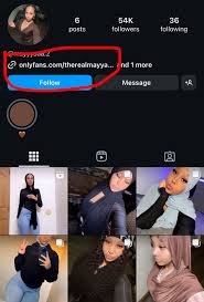 mo on X: Hijab on her head and got the only fans link in her bio…. You  cant make this up t.cotNLmSOQbwY  X