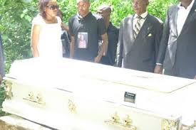 Listen to albums and songs from oliver de coque. Pictures Late Comedian Cd John Finally Laid To Rest