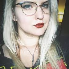 Kayla Sutter's Instagram, Twitter & Facebook