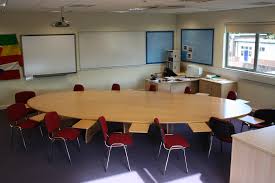 At Wellington College In Berkshire We Created Manufactured And Installed This Harkness Table Harkness Teac Classroom Furniture Dinner Recipes For Kids Table