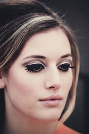 Pin By Kara Baird On Hairstyles 60s Makeup Sixties Makeup Vintage Makeup