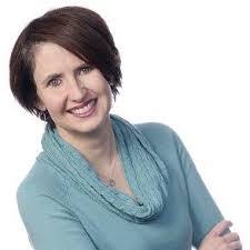 Jennifer Halter's Instagram, Twitter & Facebook