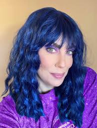 Christmas makeup. This is so cute! ♥️