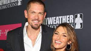 She's dynamite in a box. Shameless Darsteller Steve Howey Ist Offiziell Geschieden Promiflash De