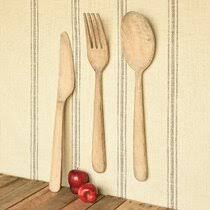 Comes in a 3 piece ceramic decor, this italian chef spoon and fork is a suitable decorative ornament for your wall. Big Fork And Spoon Wall Decor Wayfair